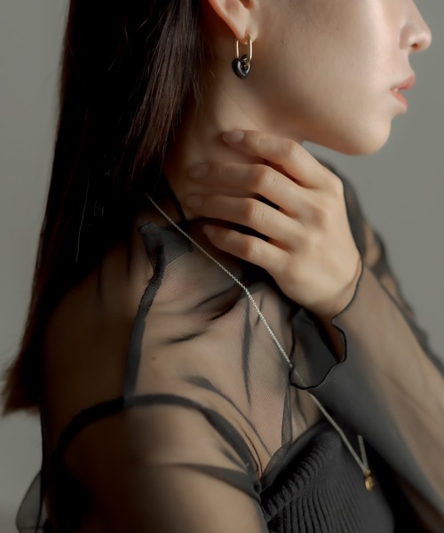 ear PAPILLONNER(イアパピヨネ)の「金属アレルギー対応 ステンレスカラーハートピアス(ピアス(両耳用)・レディース・ホワイト/ブラック・FREE)」の16枚目の写真