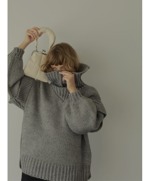 AMAIL（アマイル）の「Bulky wool knit（ニット/セーター・レディース・グレー/カーキ・FREE）」の6枚目の写真