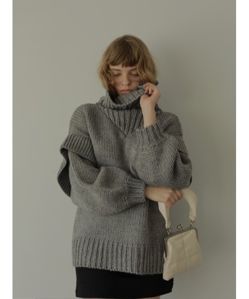 AMAIL（アマイル）の「Bulky wool knit（ニット/セーター・レディース・グレー/カーキ・FREE）」の11枚目の写真