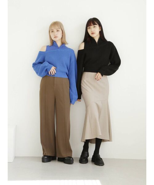 MURUA(ムルーア)の「ハイウエストベルトワイドパンツ(スラックス・レディース・モカ/アイボリー/ブルー・1/2)」の16枚目の写真