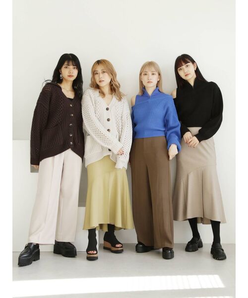 MURUA(ムルーア)の「ハイウエストベルトワイドパンツ(スラックス・レディース・モカ/アイボリー/ブルー・1/2)」の17枚目の写真