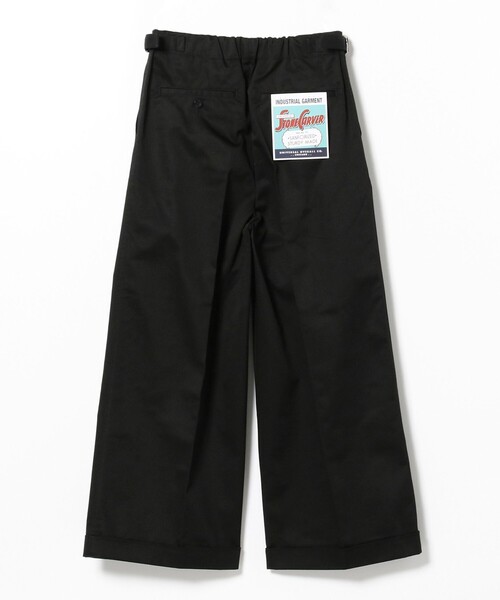 B:MING by BEAMS（ビーミングバイビームス）の「UNIVERSAL OVERALL × B:MING by BEAMS/ 別注 ワイドパンツ（その他パンツ・レディース・ホワイト/ライトブルー/ブラック・MEDIUM/SMALL）」の19枚目の写真