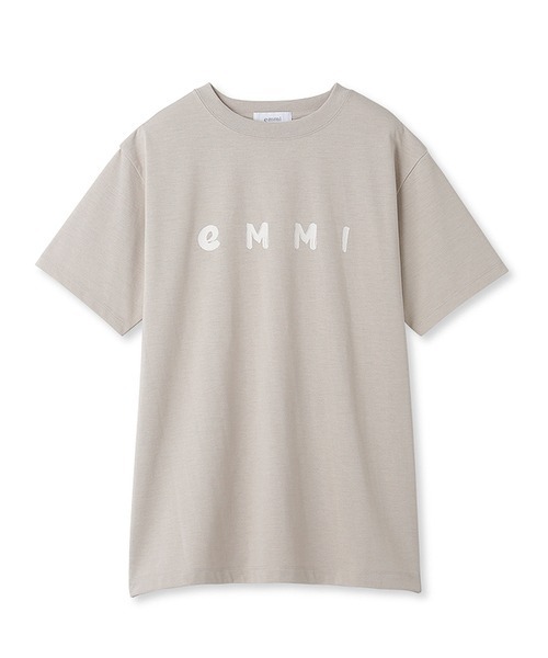emmi（エミ）の「【emmi yoga】ECOemmiロゴT-shirts（Tシャツ/カットソー・レディース・ホワイト/ブルー/ベージュ/ブラック・FREE）」の3枚目の写真