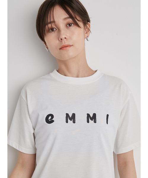 emmi（エミ）の「【emmi yoga】ECOemmiロゴT-shirts（Tシャツ/カットソー・レディース・ホワイト/ブルー/ベージュ/ブラック・FREE）」の10枚目の写真