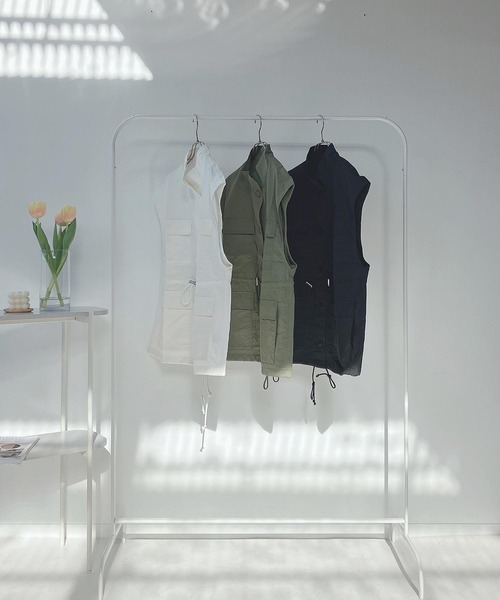 AS KNOW AS plus（アズノゥアズプラス）の「○スタンド シャカ ナイロンベスト（ベスト・レディース・カーキ/ブラック/アイボリー・FREE）」の11枚目の写真