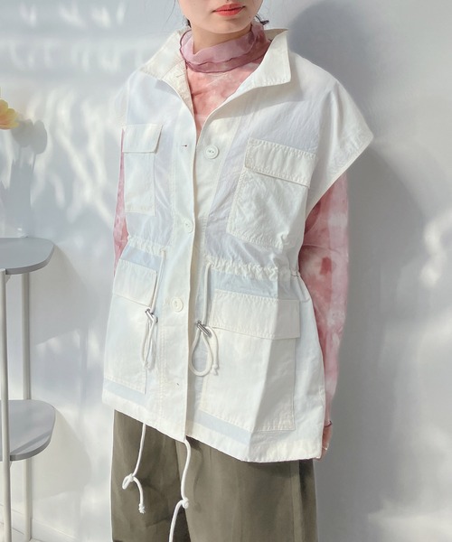 AS KNOW AS plus（アズノゥアズプラス）の「○スタンド シャカ ナイロンベスト（ベスト・レディース・カーキ/ブラック/アイボリー・FREE）」の9枚目の写真