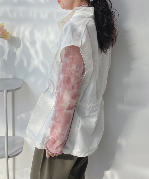 AS KNOW AS plus（アズノゥアズプラス）の「○スタンド シャカ ナイロンベスト（ベスト・レディース・カーキ/ブラック/アイボリー・FREE）」の5枚目の写真