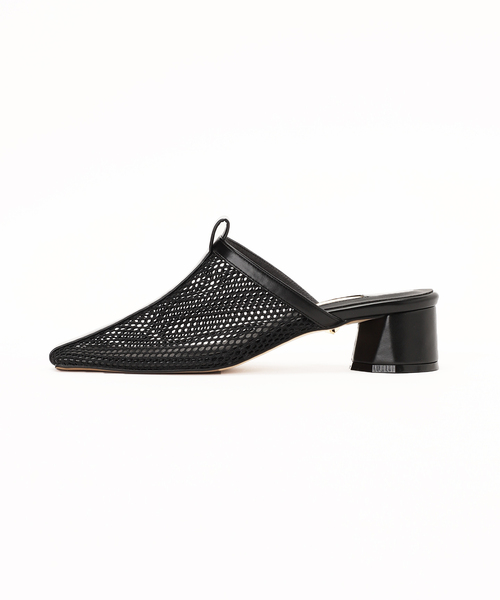 GRISE(グリーズ)の「GRISE 4cmスクエアラインイリメッシュミュール(その他シューズ・レディース・ベージュ/ブラック×ブラック・LARGE/MEDIUM/X-LARGE/SMALL)」の3枚目の写真