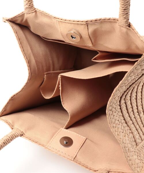 DONOBAN(ドノバン)の「雑材仕切り付きスクエアトート(トートバッグ・レディース・グリーン系その他/ラベンダー/ベージュ/ブラック/グレー・FREE)」の9枚目の写真