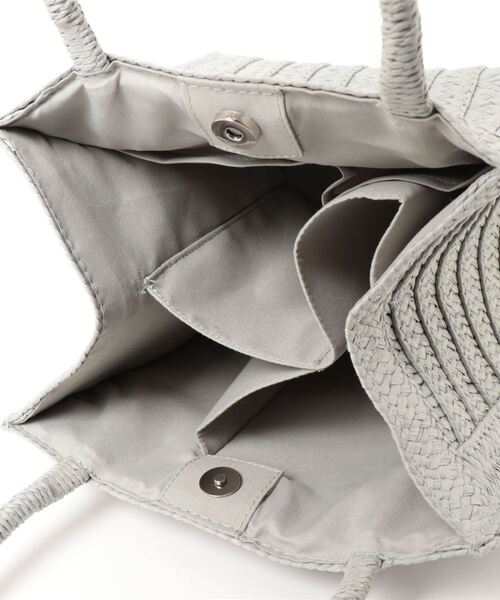 DONOBAN(ドノバン)の「雑材仕切り付きスクエアトート(トートバッグ・レディース・グリーン系その他/ラベンダー/ベージュ/ブラック/グレー・FREE)」の7枚目の写真