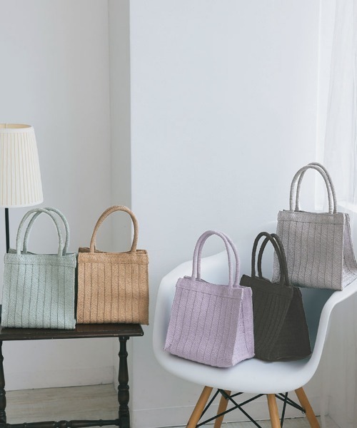 DONOBAN(ドノバン)の「雑材仕切り付きスクエアトート(トートバッグ・レディース・グリーン系その他/ラベンダー/ベージュ/ブラック/グレー・FREE)」の13枚目の写真