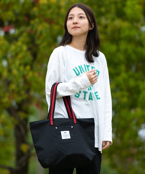 KiU(キウ)の「デイリー大容量トートバッグ(12L )(トートバッグ・レディース・ホワイト系その他2/ブラック/カーキ/レオパード/ベージュ/ブラック系その他/ホワイト系その他/カラフル/アニマル・FREE)」の21枚目の写真