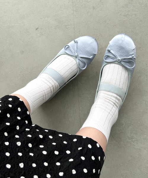 Loueme(ルエム)の「ストラップバレエシューズ(バレエシューズ・レディース・ピンク/アイボリー/ブルー・23.5cm/24.5cm)」の10枚目の写真