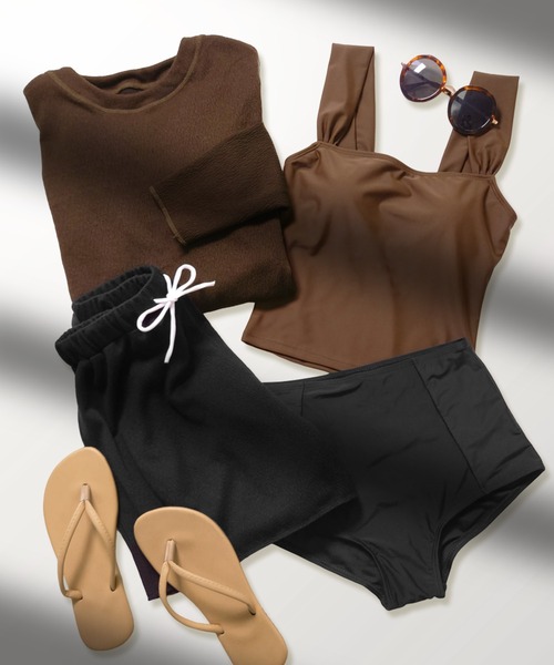 OSYAREVO(オシャレボ)の「水着 レディース 体型カバー ラッシュガード 4点セット タンキニ フィットネス 水陸両用 ビキニ ショートパンツ セットアップ セパレート(水着・レディース・グレー/カーキ/ベージュ/ブルー/ブラウン/ブラック/グレー系その他/ブルー系その他/ベージュ系その他/カーキ系/ブラウン系その他/ホワイト/ネイビー/レンガ/ミント/モカ・MEDIUM/X-LARGE/LARGE/SMALL/XX-LARGE)」の7枚目の写真