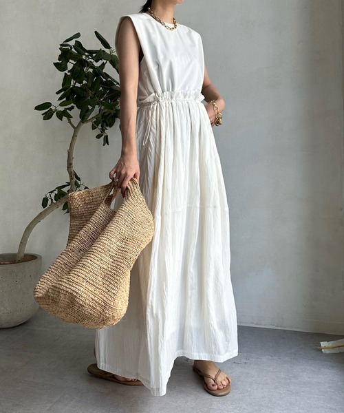 DouDou（ドゥドゥ）の「ドロストドッキングワンピース（ワンピース・レディース・ブラック/ホワイト・FREE）」の12枚目の写真