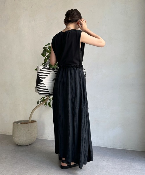 DouDou（ドゥドゥ）の「ドロストドッキングワンピース（ワンピース・レディース・ブラック/ホワイト・FREE）」の6枚目の写真