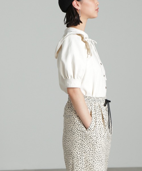 FREE'S MART（フリーズマート）の「肩フリルスキッパー半袖デニムブラウス（シャツ/ブラウス・レディース・ホワイト系その他/ブルー系その他2/ダークネイビー・FREE）」の11枚目の写真