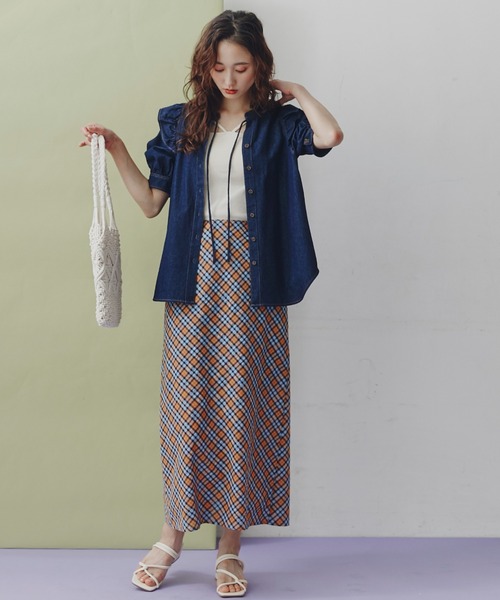 FREE'S MART（フリーズマート）の「肩フリルスキッパー半袖デニムブラウス（シャツ/ブラウス・レディース・ホワイト系その他/ブルー系その他2/ダークネイビー・FREE）」の21枚目の写真