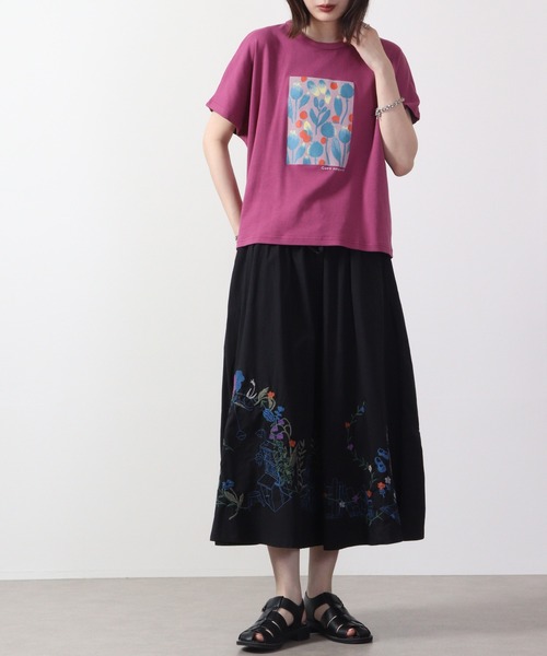 Emago（イマゴ）の「EMAGO 水彩植物プリント半袖Tシャツ（Tシャツ/カットソー・レディース・マスタード/パープル/ホワイト・FREE）」の13枚目の写真