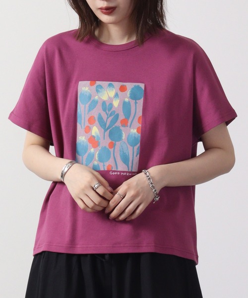 Emago（イマゴ）の「EMAGO 水彩植物プリント半袖Tシャツ（Tシャツ/カットソー・レディース・マスタード/パープル/ホワイト・FREE）」の8枚目の写真