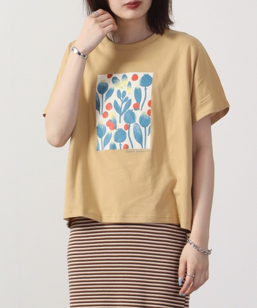 Emago（イマゴ）の「EMAGO 水彩植物プリント半袖Tシャツ（Tシャツ/カットソー・レディース・マスタード/パープル/ホワイト・FREE）」の16枚目の写真