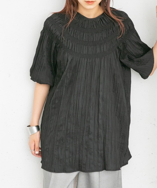 KBF（ケイビーエフ）の「ランダムプリーツシャーリングチュニック（チュニック・レディース・ブラック/ブラウン/アイボリー・ONE）」の10枚目の写真