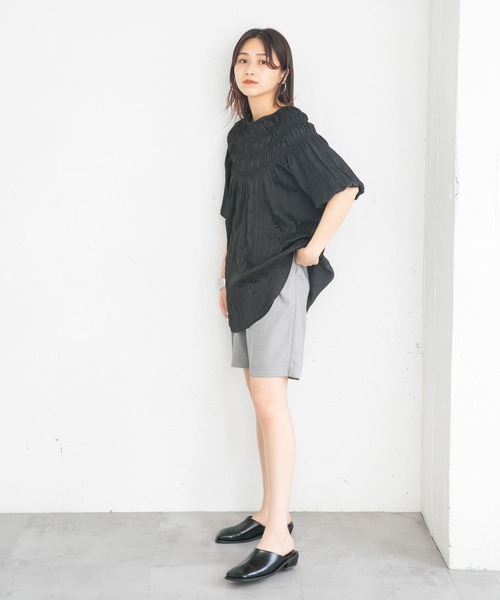KBF（ケイビーエフ）の「ランダムプリーツシャーリングチュニック（チュニック・レディース・ブラック/ブラウン/アイボリー・ONE）」の15枚目の写真