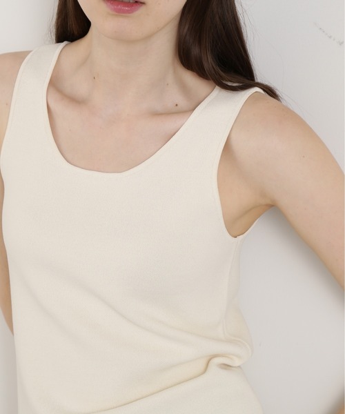 N.(N. Natural Beauty Basic)(エヌエヌナチュラルビューティーベーシック)の「◆スクエアニットタンクトップ(ニット/セーター・レディース・オフホワイト/ブラック・MEDIUM)」の13枚目の写真