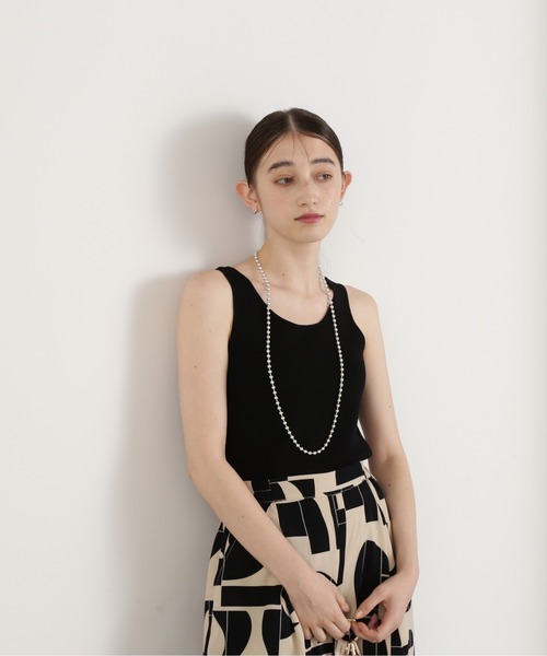 N.(N. Natural Beauty Basic)(エヌエヌナチュラルビューティーベーシック)の「◆スクエアニットタンクトップ(ニット/セーター・レディース・オフホワイト/ブラック・MEDIUM)」の14枚目の写真