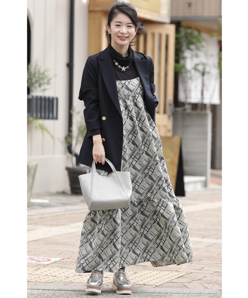 cawaii(カワイイ)の「首ぴたッ苦手さん ふんわりシルエットシアーのネックインナー(Tシャツ/カットソー・レディース・ホワイト/ブラック・FREE)」の5枚目の写真