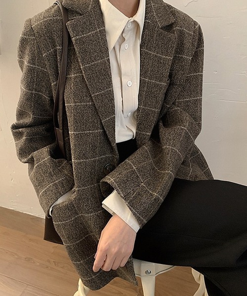 aimoha(アイモハ)の「メンズライクシャツ(シャツ/ブラウス・レディース・ベージュ・LARGE/X-LARGE/SMALL)」の5枚目の写真