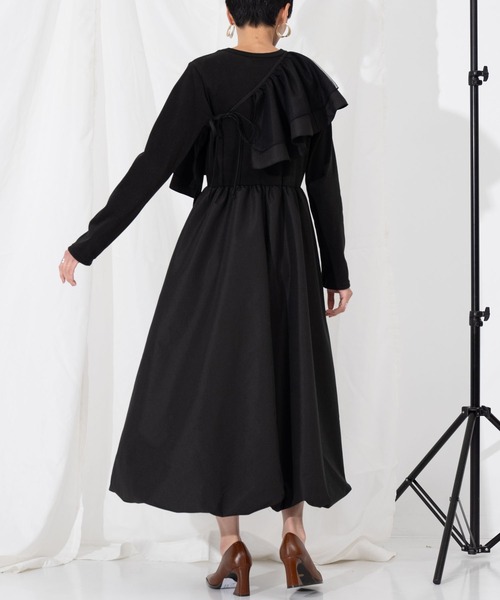 Settimissimo（セッティミッシモ）の「フリルケープ付き カットワンピース オケージョン（ワンピース・レディース・ブラック/ダークグレー・M）」の10枚目の写真