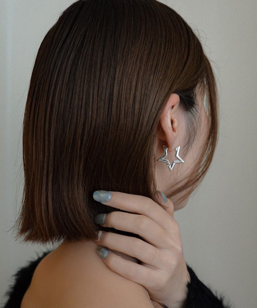 styiro(スタイロ)の「ニッケルフリー 星 スターフープピアス(ピアス(両耳用)・レディース・シルバー/ゴールド/シルバー系2/シルバー系3/ゴールド系3・FREE)」の17枚目の写真