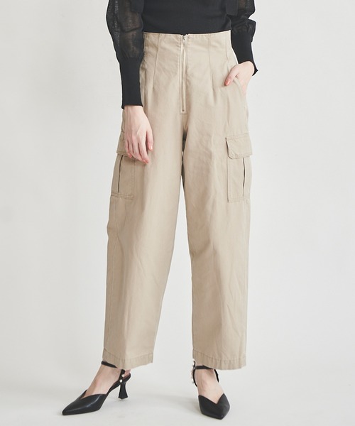 31 Sons de mode（トランテアン　ソン　ドゥ　モード）の「カーゴチノパンツ（カーゴパンツ・レディース・ベージュ/カーキ・38/36）」の2枚目の写真