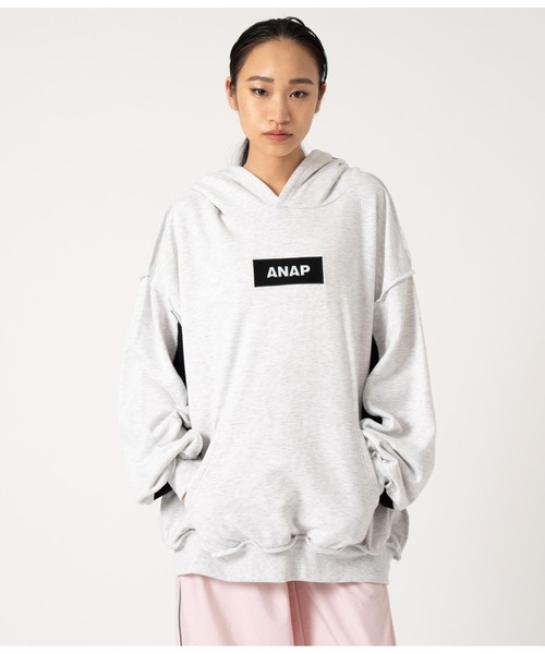 ANAP（アナップ）の「アウトシーム袖切替裏毛フーディ【親子お揃い 