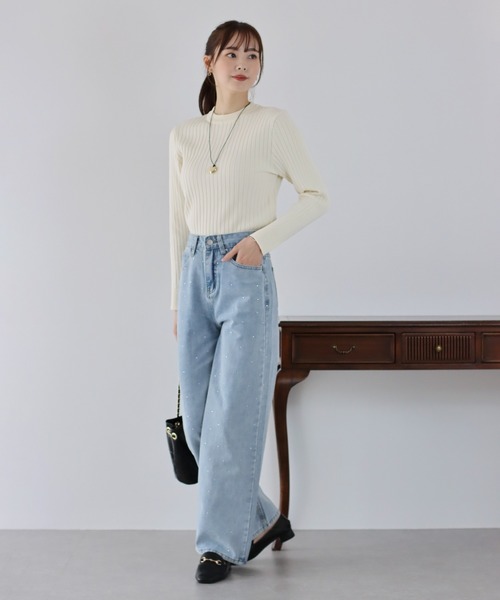 BLUEEAST（ブルーイースト）の「配色＆無地リブニットトップス（ニット/セーター・レディース・アイボリー/ブルー/アイボリー系/ブラック系・MEDIUM）」の10枚目の写真