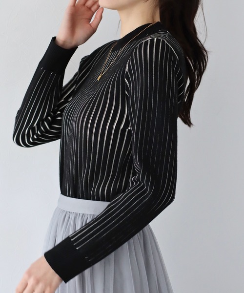 BLUEEAST（ブルーイースト）の「配色＆無地リブニットトップス（ニット/セーター・レディース・アイボリー/ブルー/アイボリー系/ブラック系・MEDIUM）」の20枚目の写真