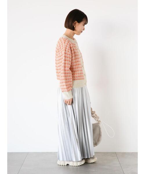 ehka sopo(エヘカソポ)の「光沢プリーツスカート(スカート・レディース・シルバー/ブラック・F)」の5枚目の写真