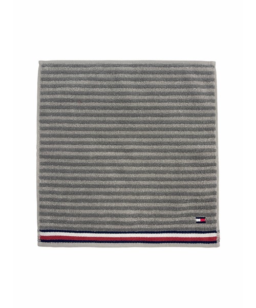 TOMMY HILFIGER(トミーヒルフィガー)の「TOMMY HILFIGER/トミーヒルフィガー ブランド ロゴ 配色 コットン ハンカチ タオル ミニタオル 25×25(ハンカチ/ハンドタオル・メンズ・ブラック/ネイビー系3/ネイビー系2/ネイビー系1/レッド/ホワイト/グレー系1/グレー系2/ネイビー系4/ネイビー系5・FREE)」の4枚目の写真