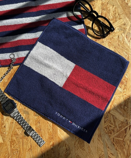 TOMMY HILFIGER(トミーヒルフィガー)の「TOMMY HILFIGER/トミーヒルフィガー ブランド ロゴ 配色 コットン ハンカチ タオル ミニタオル 25×25(ハンカチ/ハンドタオル・メンズ・ブラック/ネイビー系3/ネイビー系2/ネイビー系1/レッド/ホワイト/グレー系1/グレー系2/ネイビー系4/ネイビー系5・FREE)」の6枚目の写真