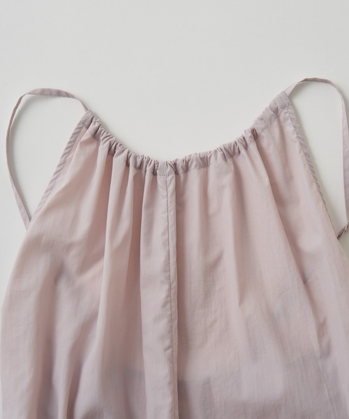 earthy（アーシー）の「キャミサロペット(パッカブル)（サロペット/オーバーオール・レディース・パープル/ブラック/ベージュ・FREE）」の10枚目の写真