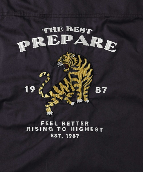 Right-on（ライトオン）の「グラフィック刺繍ツイル長袖ワークシャツ（シャツ/ブラウス・メンズ・ブラック/ネイビー/ベージュ・M/L/XL）」の11枚目の写真