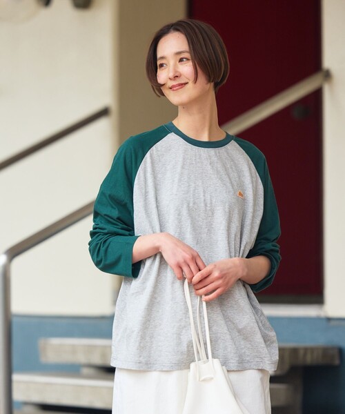 FREAK'S STORE(フリークスストア)の「限定展開 KELTY/ケルティ 別注 シアー ラグラン Tシャツ(Tシャツ/カットソー・レディース・グレー/ナチュラル/ブラック・フリ-)」の3枚目の写真