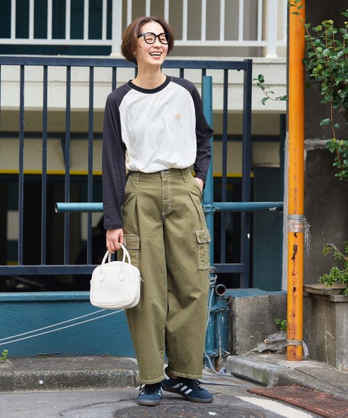 FREAK'S STORE(フリークスストア)の「限定展開 KELTY/ケルティ 別注 シアー ラグラン Tシャツ(Tシャツ/カットソー・レディース・グレー/ナチュラル/ブラック・フリ-)」の17枚目の写真