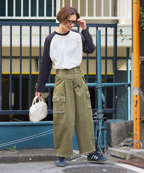 FREAK'S STORE(フリークスストア)の「限定展開 KELTY/ケルティ 別注 シアー ラグラン Tシャツ(Tシャツ/カットソー・レディース・グレー/ナチュラル/ブラック・フリ-)」の20枚目の写真