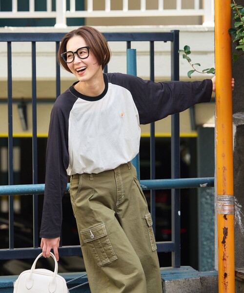FREAK'S STORE(フリークスストア)の「限定展開 KELTY/ケルティ 別注 シアー ラグラン Tシャツ(Tシャツ/カットソー・レディース・グレー/ナチュラル/ブラック・フリ-)」の13枚目の写真