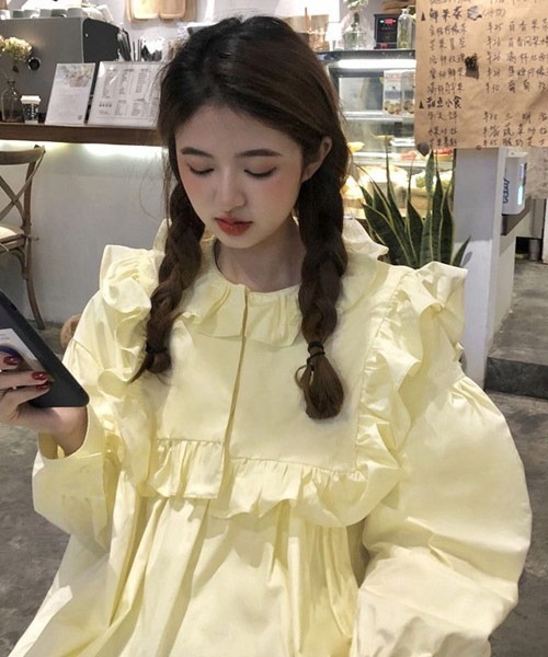 Mayree（メイリー）の「【Mayree】フリルブラウス（シャツ/ブラウス・レディース・ホワイト/イエロー・X-LARGE/LARGE/MEDIUM/SMALL）」の2枚目の写真