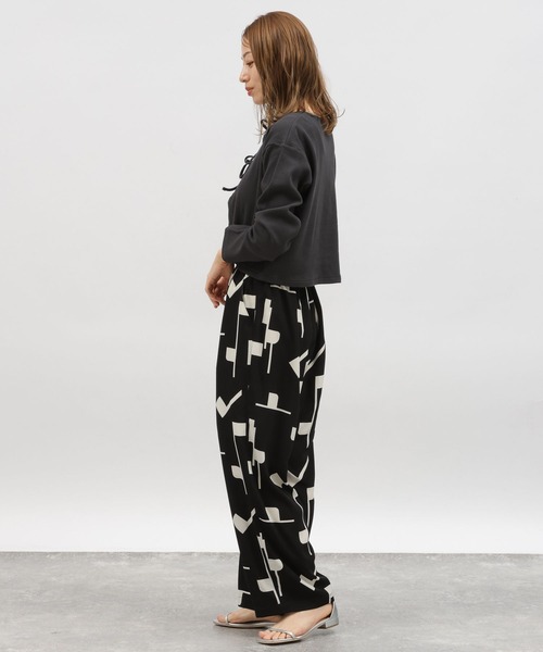 LAKOLE（ラコレ）の「ワッフルリボンカーディガン / 113777（カーディガン/ボレロ・レディース・イエロー/ブラック/ホワイト×ブラック・SMALL/MEDIUM）」の11枚目の写真