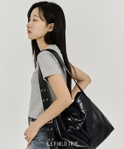 3.3 Field Trip （3.3フィールドトリップ）の「3.3 Field Trip／ショルダーバック  2118454（トートバッグ・レディース・ブラック/カーキ・FREE）」の8枚目の写真