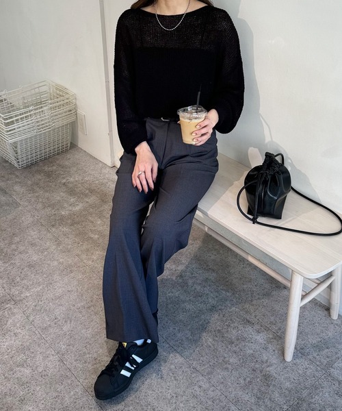 LE MORE(リモア)の「ルーズシアーニットプルオーバー(ニット/セーター・レディース・ブラック/ブラウン/アイボリー/ブルー/ピンク・FREE)」の6枚目の写真